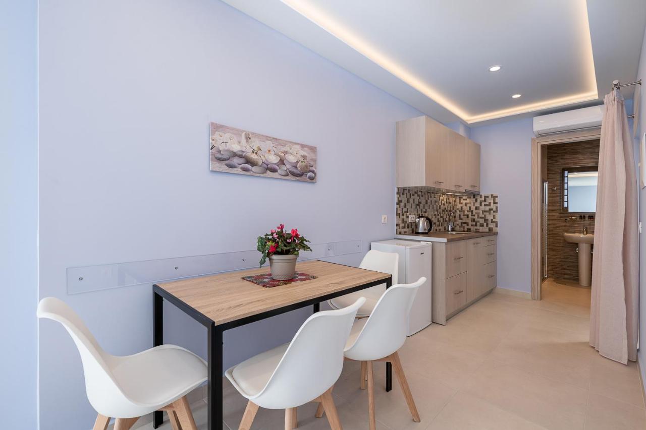 M City Apartments 100M From The Beach Chania  Екстер'єр фото