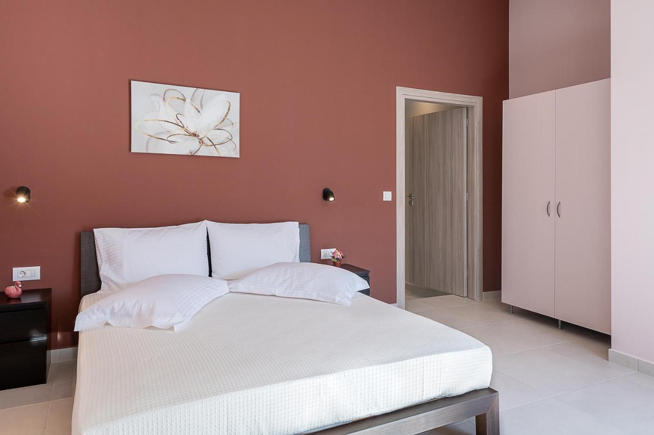M City Apartments 100M From The Beach Chania  Екстер'єр фото
