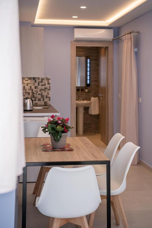 M City Apartments 100M From The Beach Chania  Екстер'єр фото