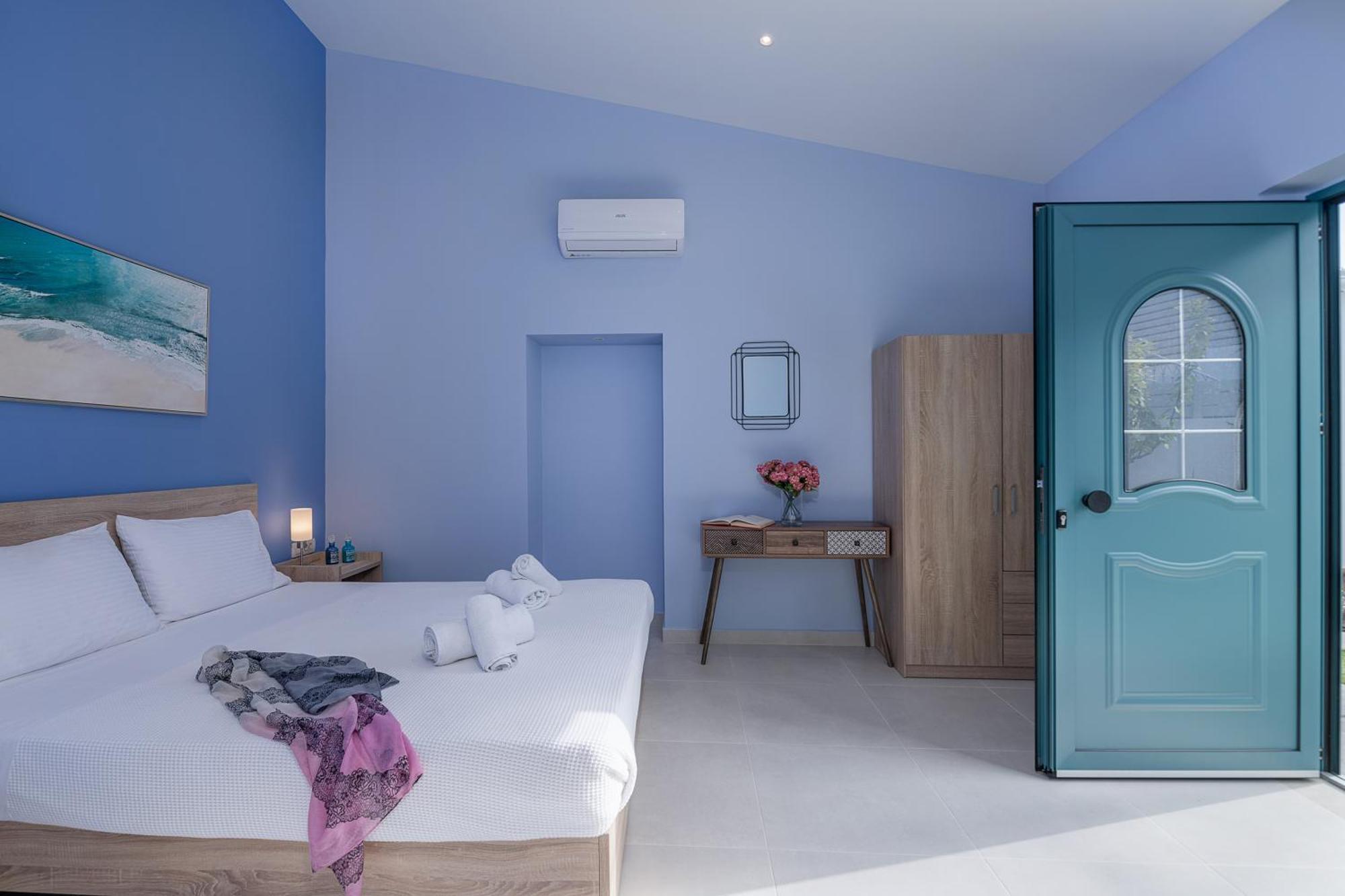 M City Apartments 100M From The Beach Chania  Екстер'єр фото